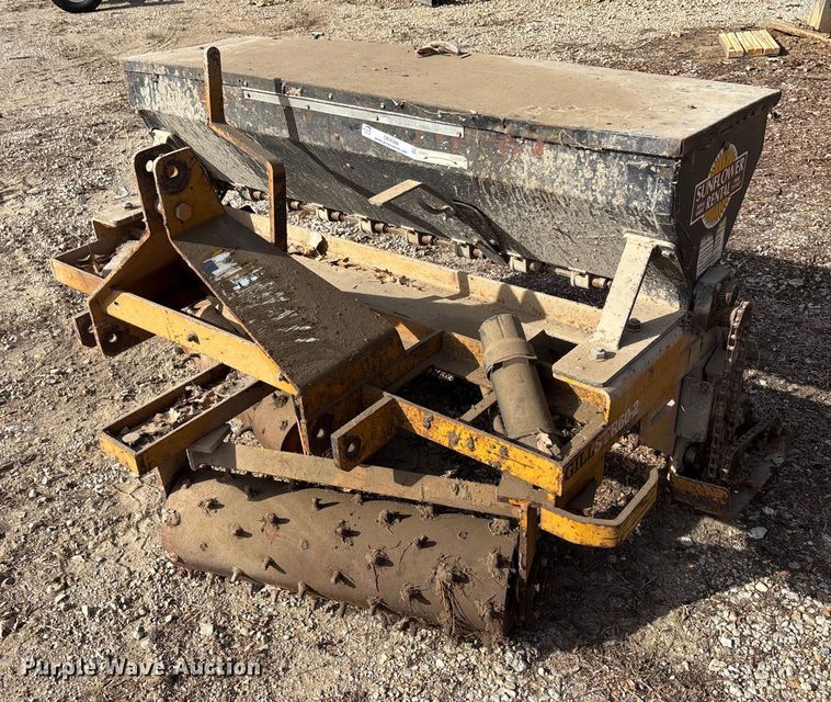 Woods Gill STR60-2 seeder - OE9388