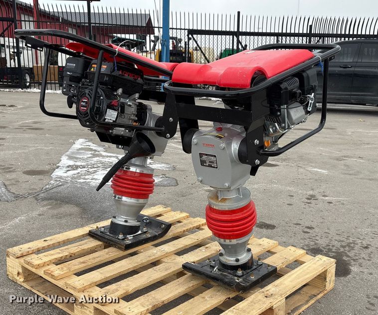 (2) 2025 Starvox HCD110 plate compactors - EI5699