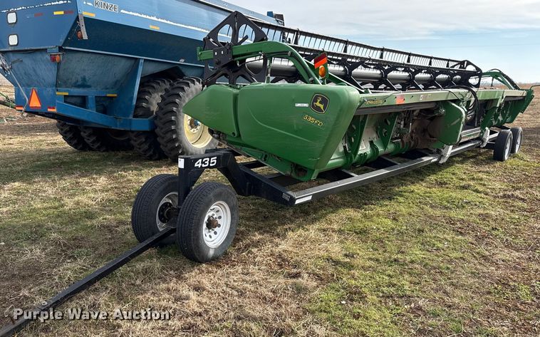 2012 John Deere 635FD flex draper head - EN0186