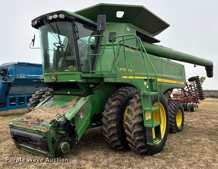 2009 John Deere 9770 STS combine - EN0188