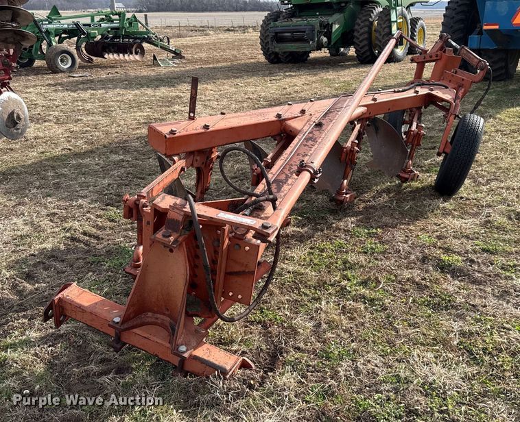 Four bottom plow - EN0194