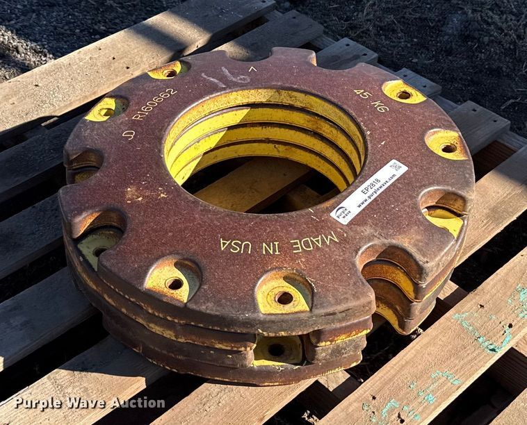 (4) John Deere wheel weights - EP2818