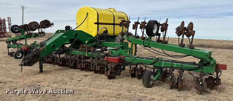 Liquid fertilizer applicator - EP2854