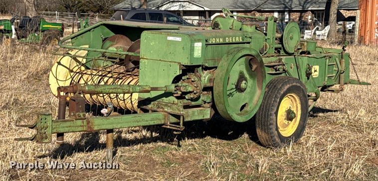 John Deere 224T small square baler - ES5665