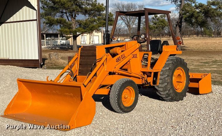 Case 480 ELL landscape tractor - EV2652