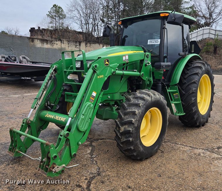 2013 John Deere 6105D MFWD tractor - YA2121