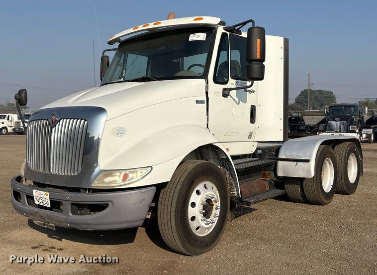 2012 International ProStar semi truck - EC8219