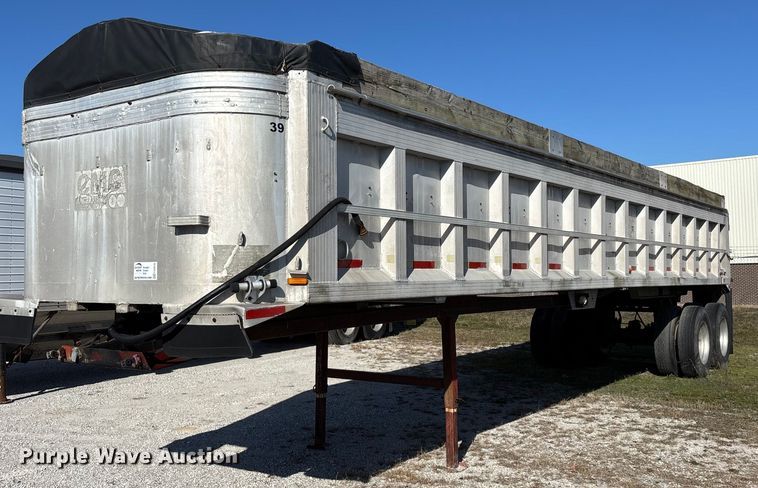 1986 CMC Trailers, Inc. end dump trailer - FG0035