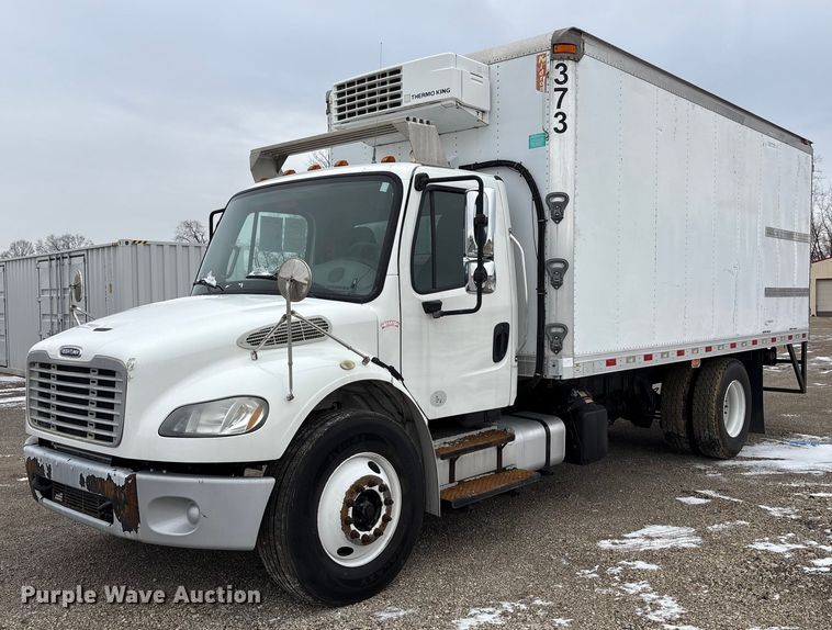 2015 Freightliner Business Class M2 refrigerated truck - FK1111