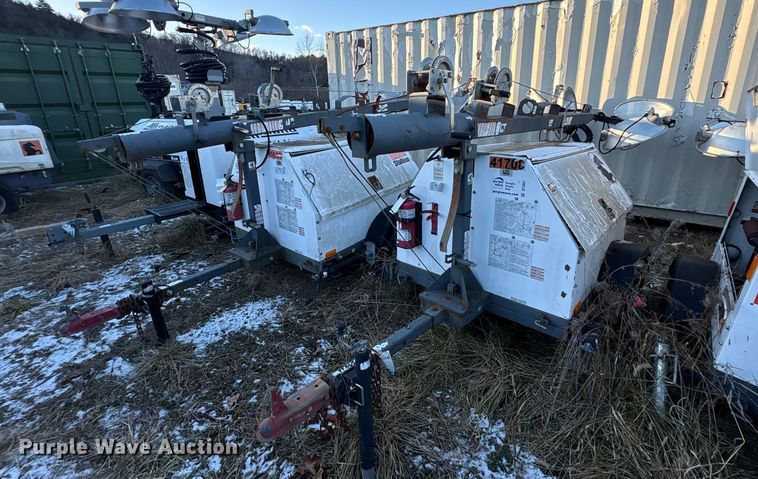 (3) light plants - DT2807