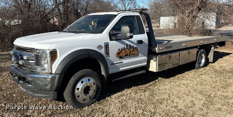2019 Ford F550 Super Duty rollback truck - DU6956