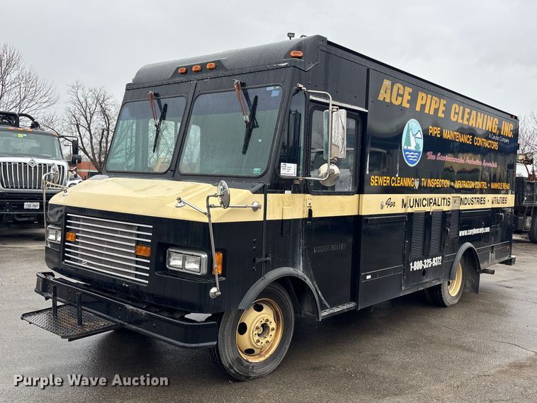 1998 GMC delivery van - ED5113