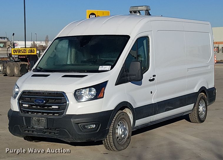 2020 Ford Transit 350 utility van - EE5148