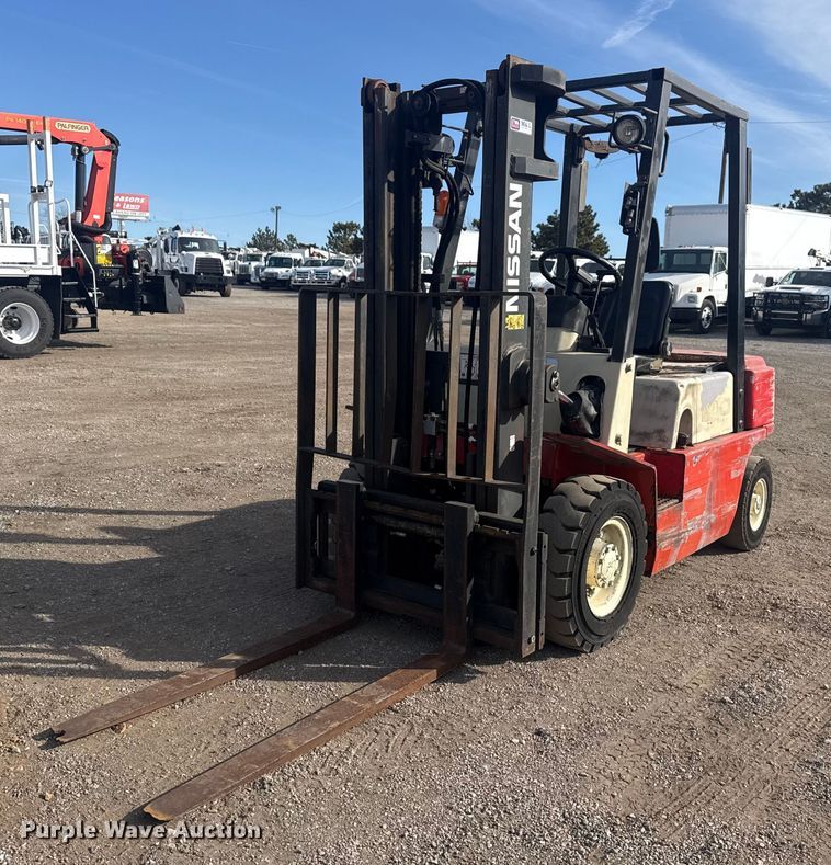 Nissan F102A301 forklift - EG1999