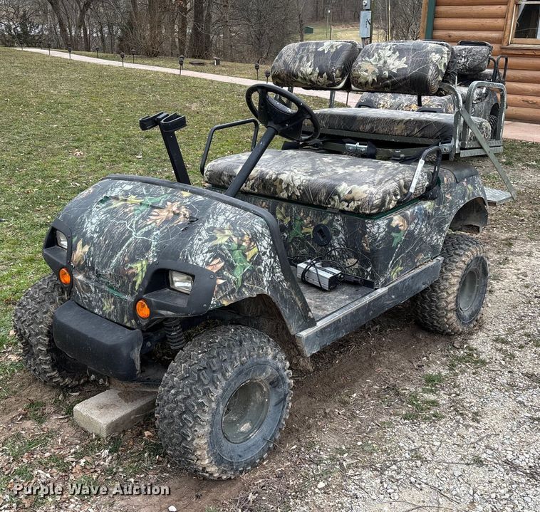 Yamaha G19E golf cart - EN5915