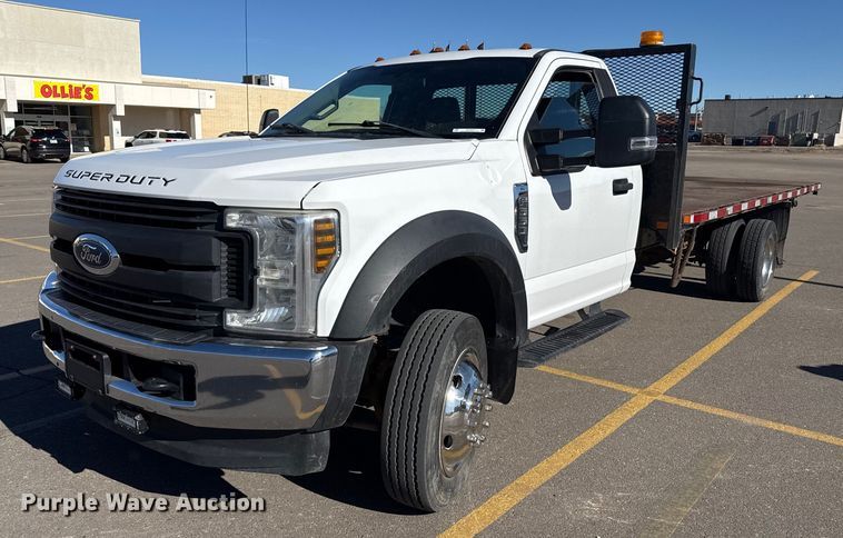 2018 Ford F550 Super Duty XL flatbed truck - EP2839