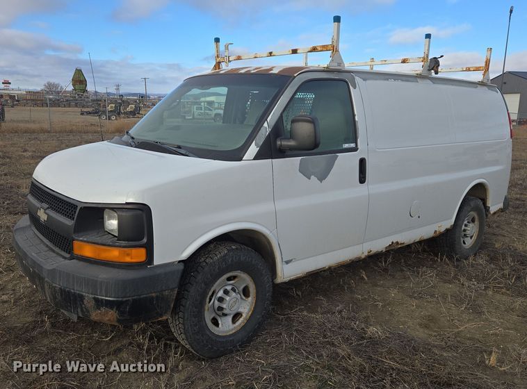 2007 Chevrolet Express 2500 van - ES2801