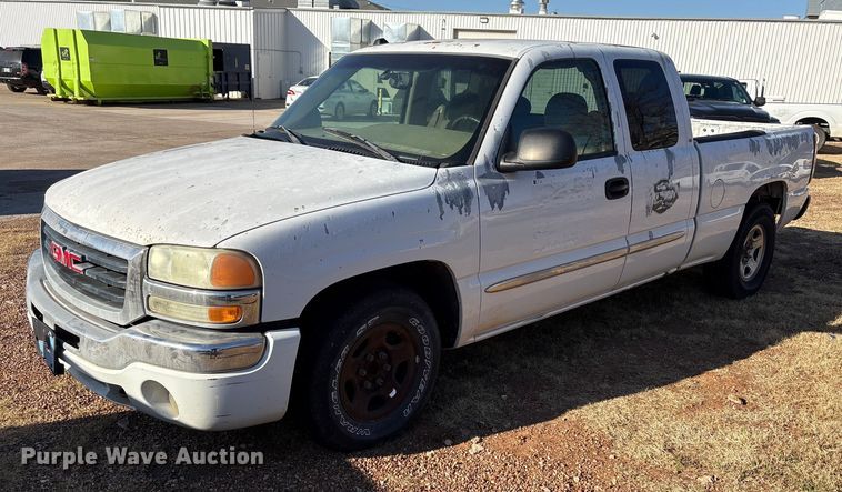 2004 GMC Sierra 1500 Ext. Cab pickup truck - ET1178