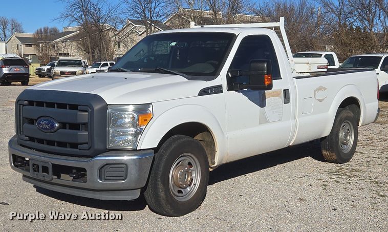 2016 Ford F250 Super Duty XL pickup truck - ET1189