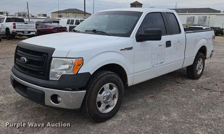 2014 Ford F150 XL Ext. Cab pickup truck - ET1208