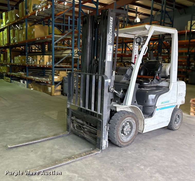 2016 UniCarriers PF50 forklift - ET7499