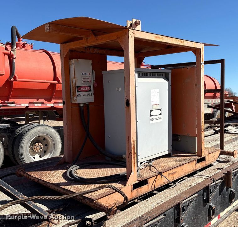 2014 Eaton transformer - EU0232