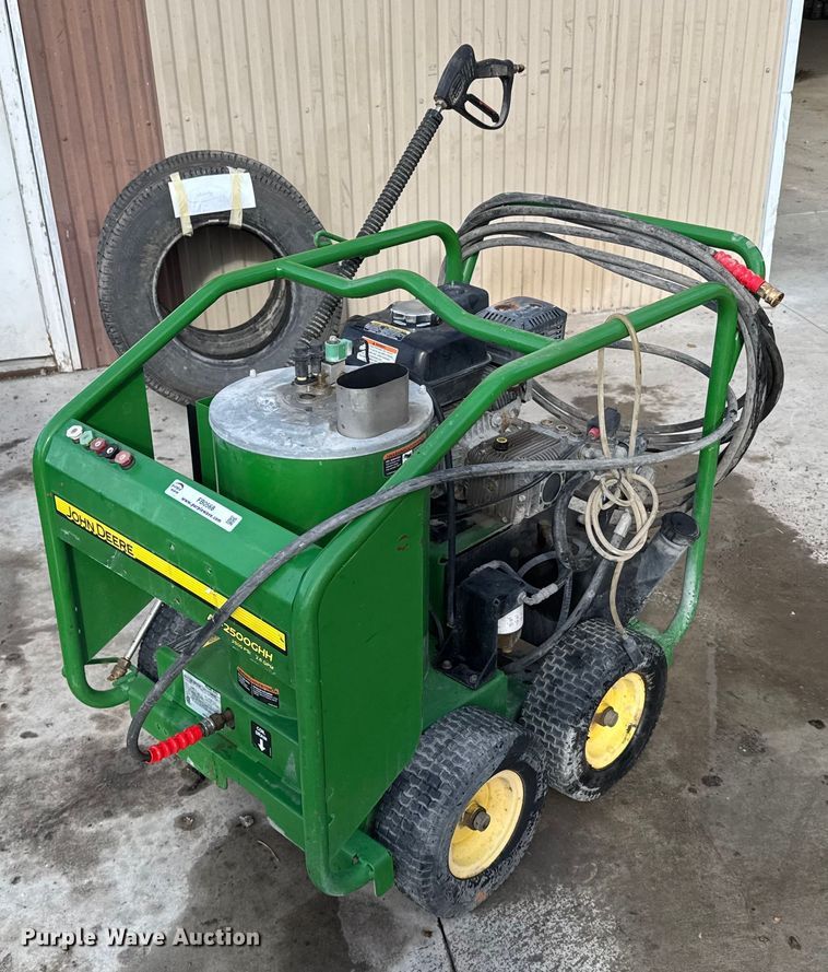 John Deere AC-2500GHH hot pressure washer - FB0568