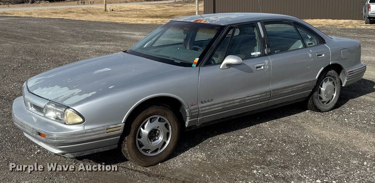1992 Oldsmobile Royale  - FB0570
