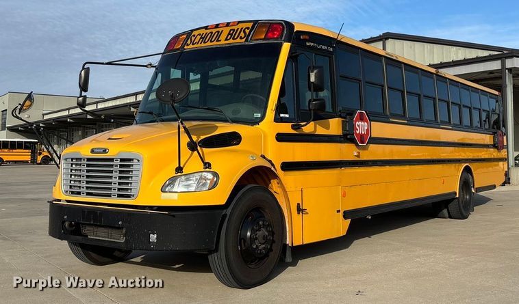 2009 Thomas Built school bus - FB3483