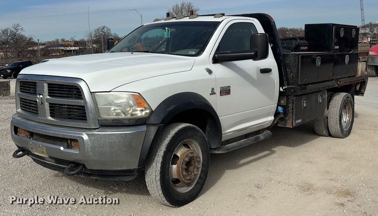 2012 Dodge Ram 5500 flatbed truck - FB3486