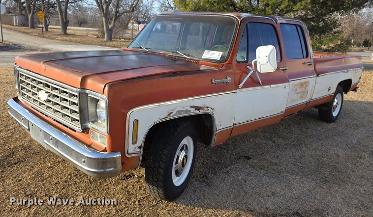1974 Chevrolet Cheyenne Super 20 Crew Cab pickup truck - FI0821