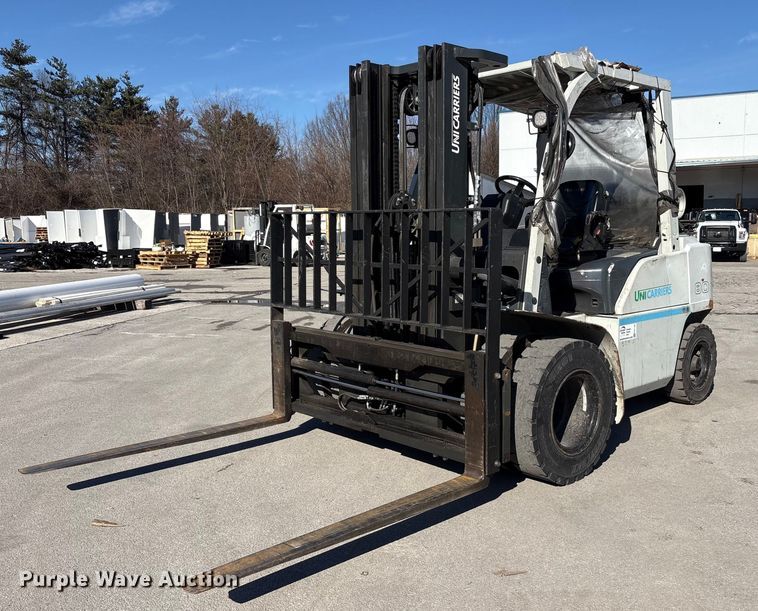 2016 UniCarriers PF80YLP forklift - FK1123