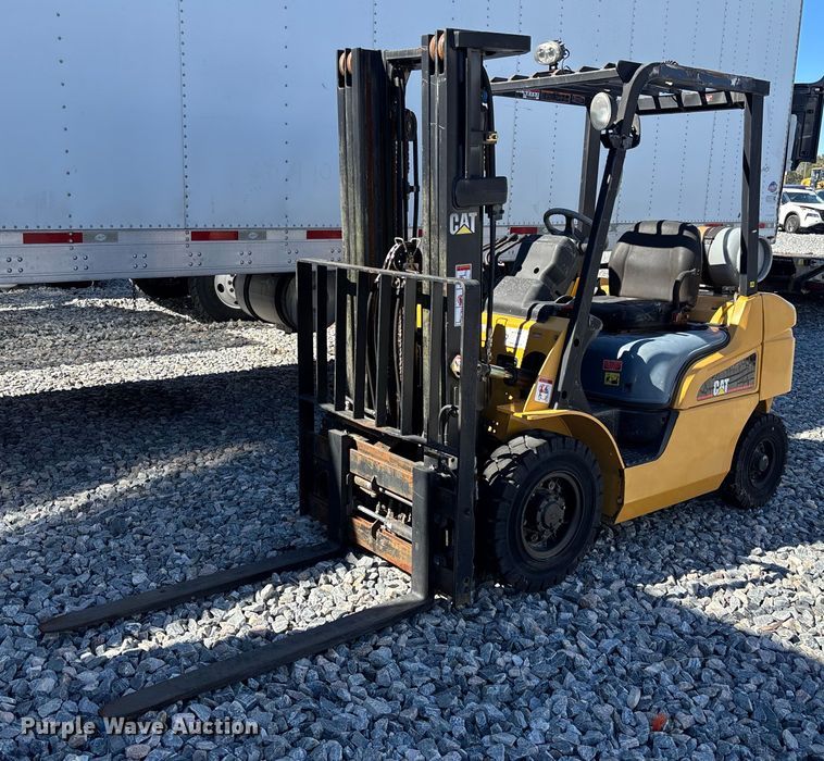 Caterpillar FG25N forklift - YA1193