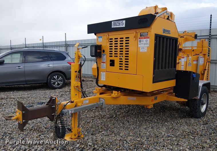 2021 Bandit Intimidator 18XP wood chipper - YA1889