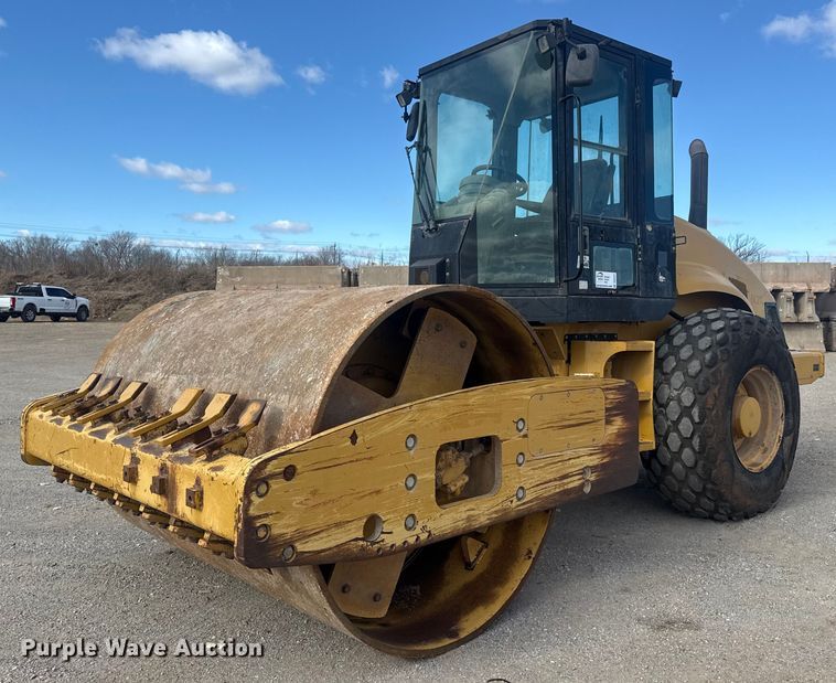 2007 Caterpillar CS563 single drum vibratory roller - DQ4227