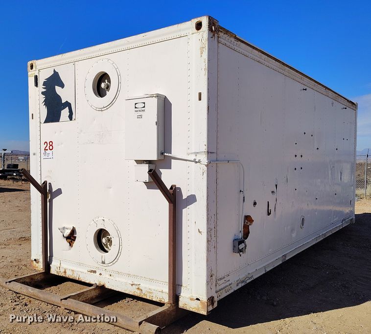 Portable restroom - DT0938