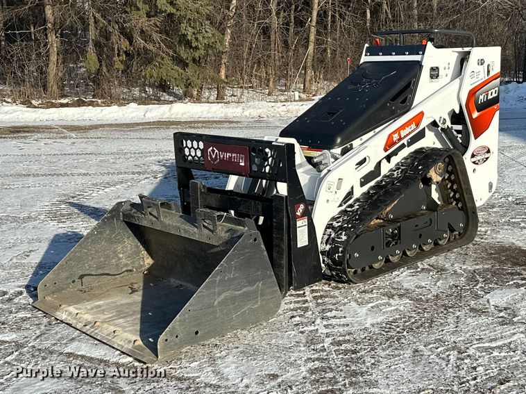 2022 Bobcat MT100 compact utility loader - DW4415