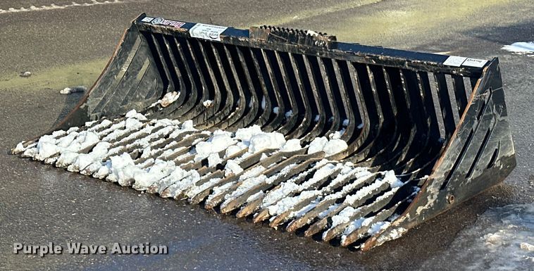 Virnig skid steer rock bucket - DW4431