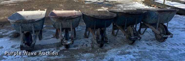 (5) wheel barrows - DW4432