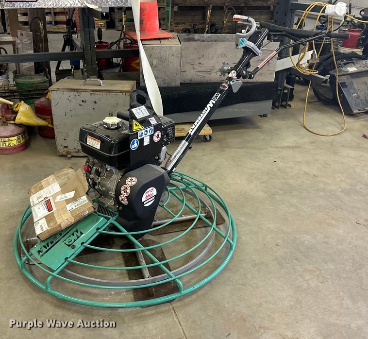 MQ Whiteman B46H90 power trowel - DW4446