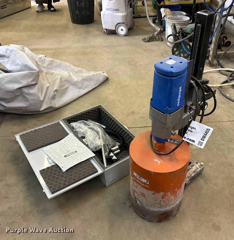 (2) core drills - DW4455