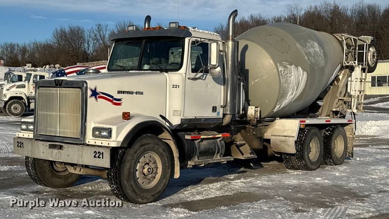 2006 Western Star 4900 ready mix truck - EA2299