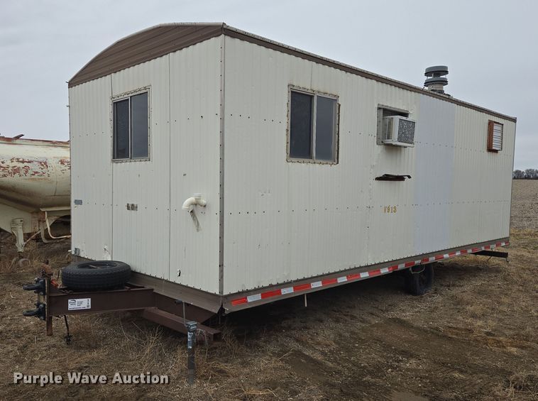 1986 Sioux Falls Structures mobile office trailer - EB1242
