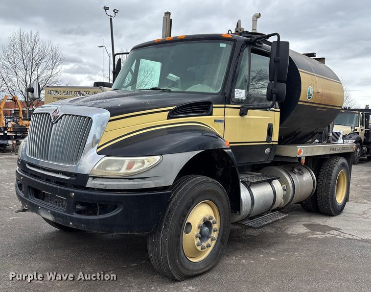 2010 International DuraStar 4300 sewer jetter truck - ED5102