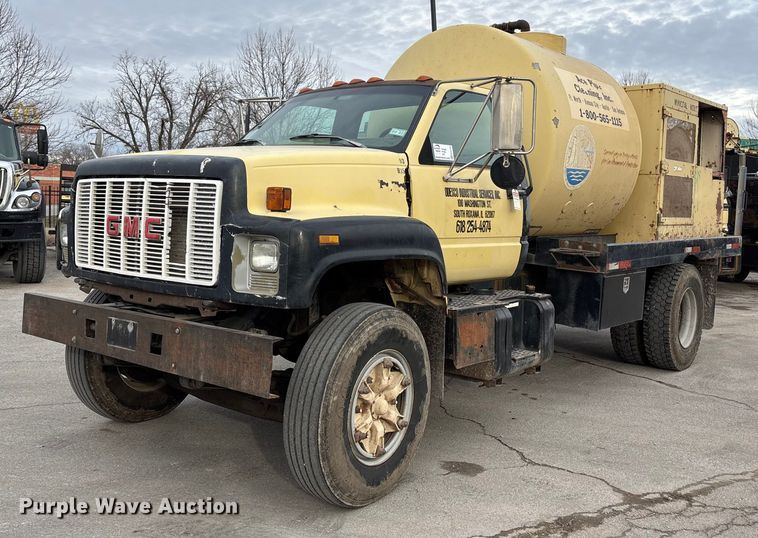 1993 GMC C7000 vacuum truck - ED5105