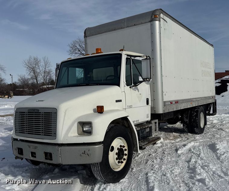 1996 Freightliner FL70 box truck - EF2369