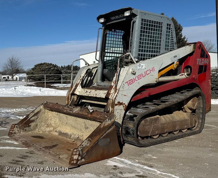 2008 Takeuchi TL240 tracked skid steer loader - EF2380