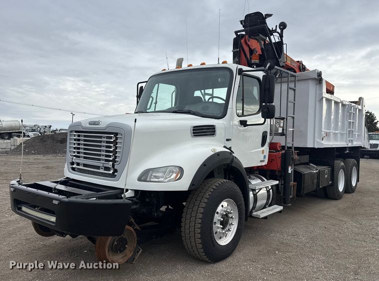 2012 Freightliner Business Class M2 crane truck - EG2013