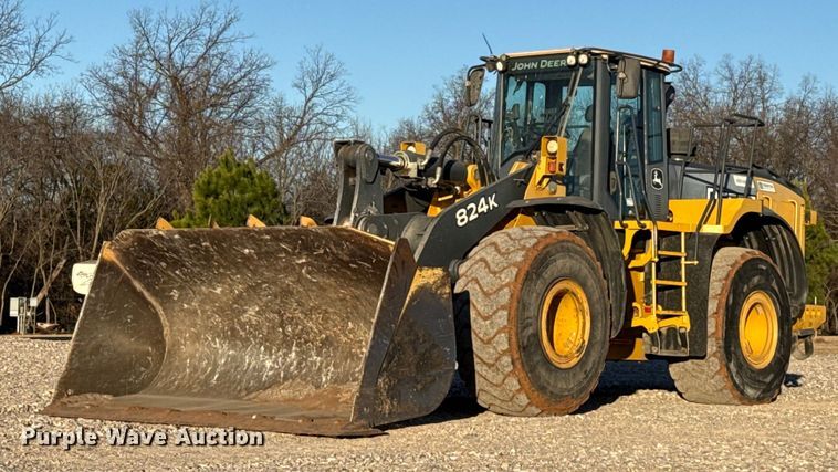 2014 John Deere 824K wheel loader - ES5696
