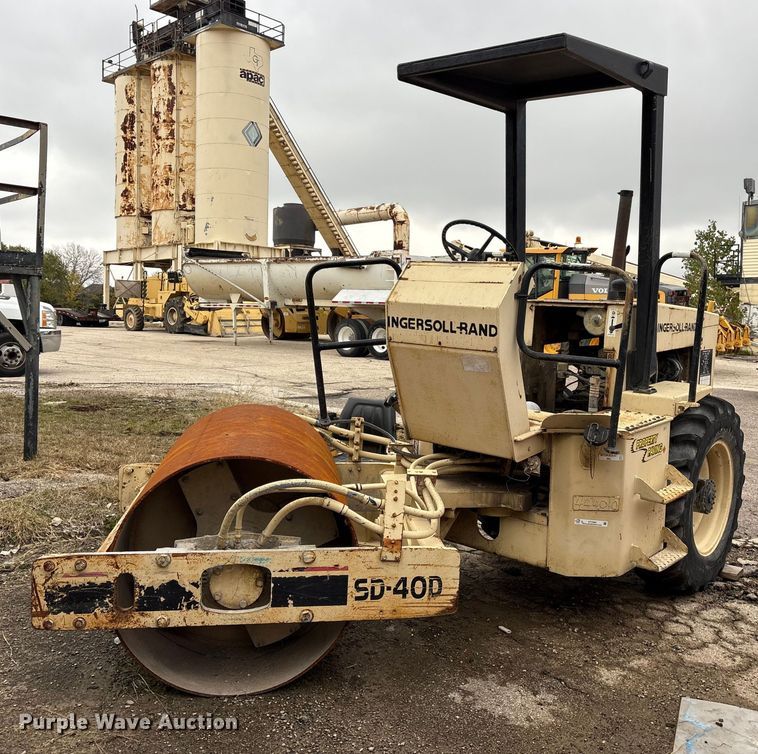 Ingersoll Rand SD-40D single drum vibratory roller - ET7369